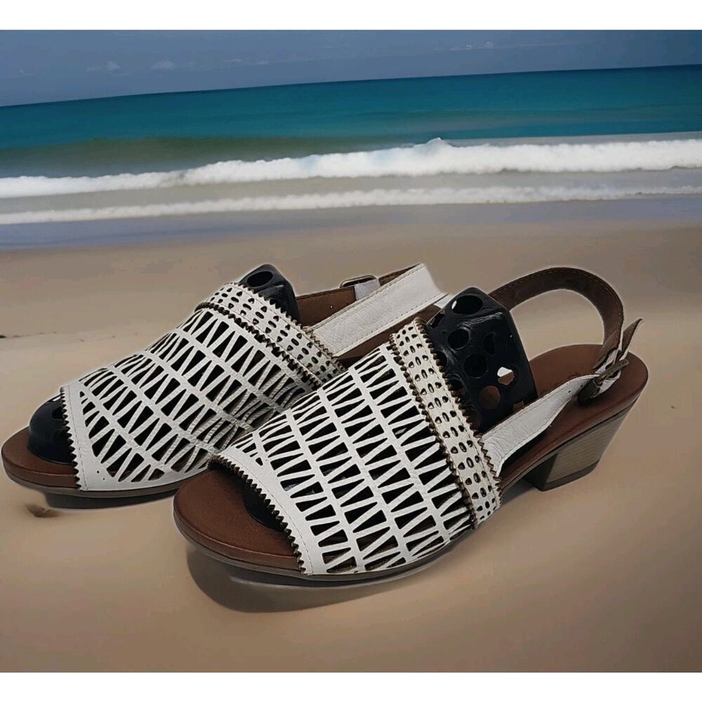 Bueno Candice Heel Sandal Laser-Cut Ankle Strap Women's Brown Size US9 EU50 Whit
